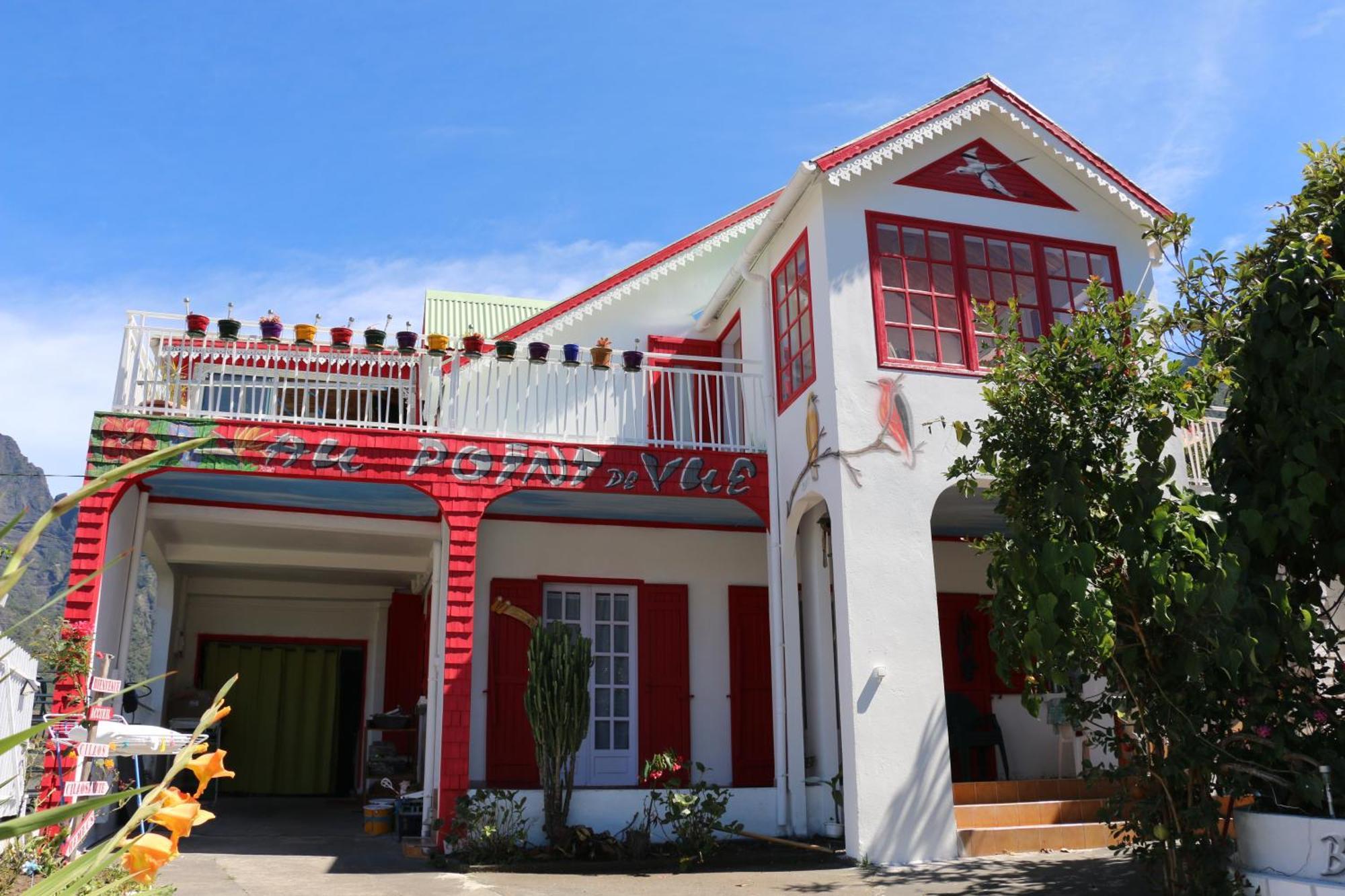 Au Point De Vue Cilaos Apartment Exterior photo